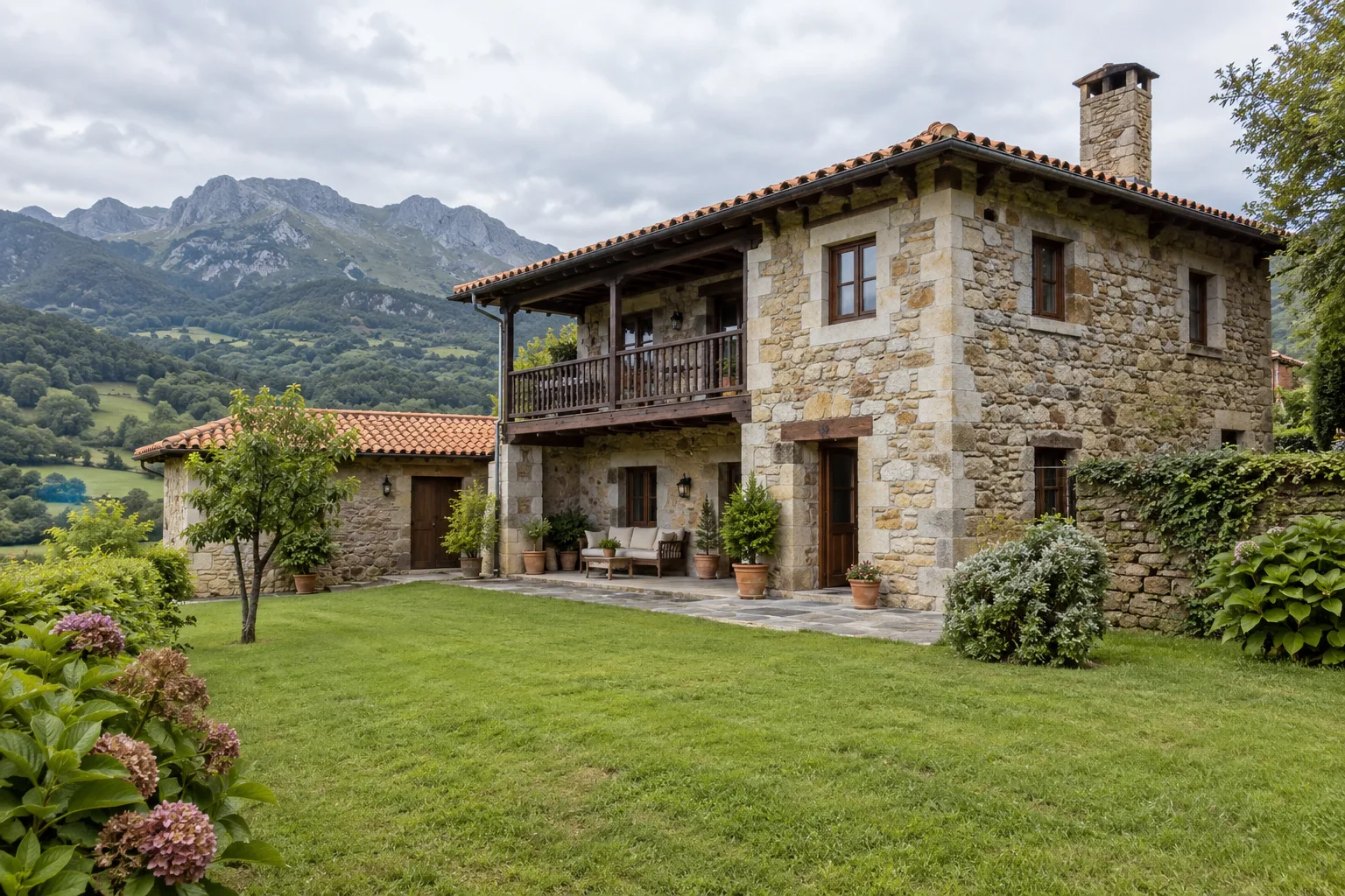 Ejemplo: casa de piedra con jardín